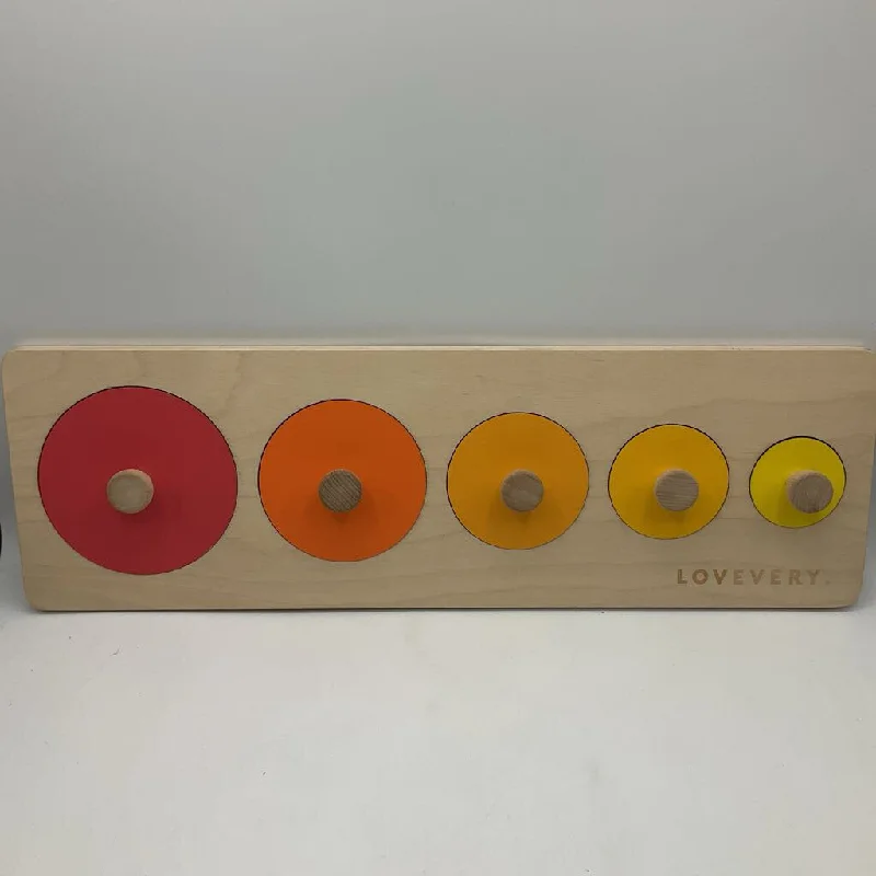 Lovevery Wooden Circle Of Friends Puzzle