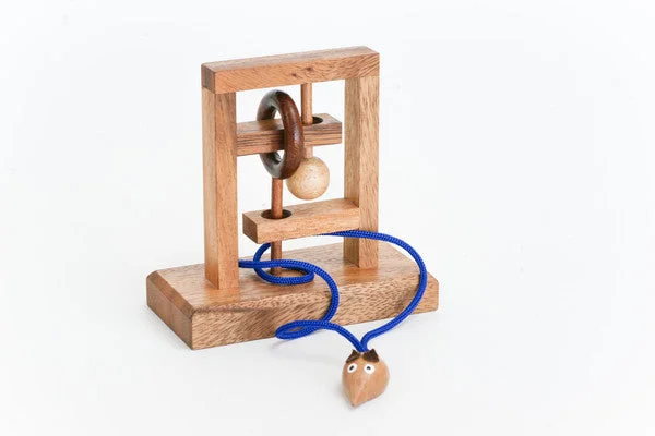 The Rat Trap - Wooden String Brainteaser Puzzle